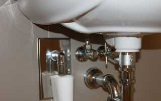 Выбираем и устанавливаем сифон для раковины в ванную с переливом