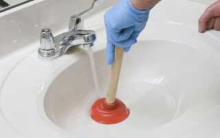 Как прочистить засор в трубе в ванной — способы и средства