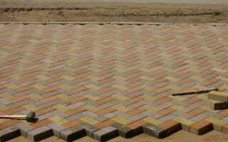 Укладка тротуарной плитки на бетон