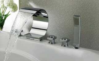 Каскадные смесители для ванны — технические характеристики и особенности