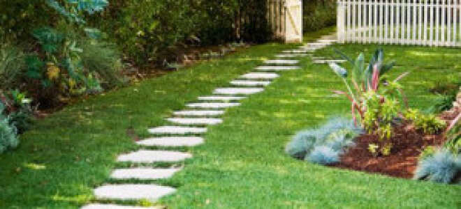 Как положить плитку на землю