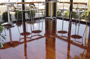 Лак для линолеума Пол обработанный полиролью для линолеума