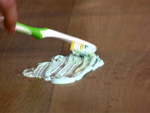 kak-otteret-udalit-marker-linoleum