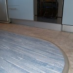 плитка и ламинат на кухне