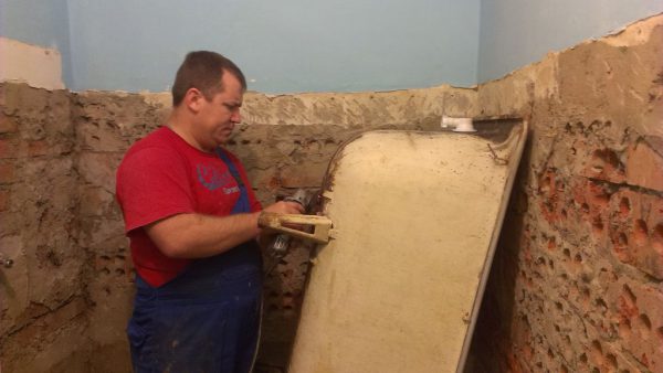 Демонтаж сифона