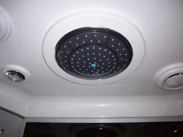 Функция тропический душ