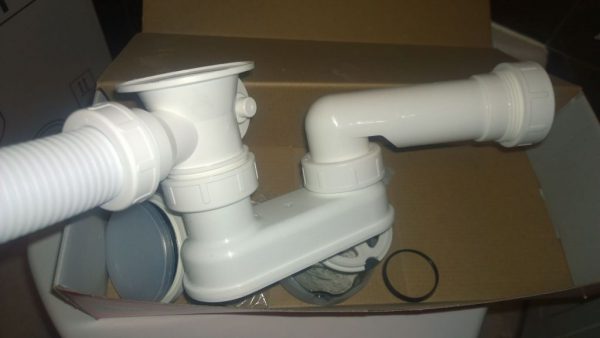 Собранный сифон