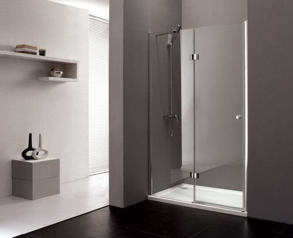 Распашная дверь 